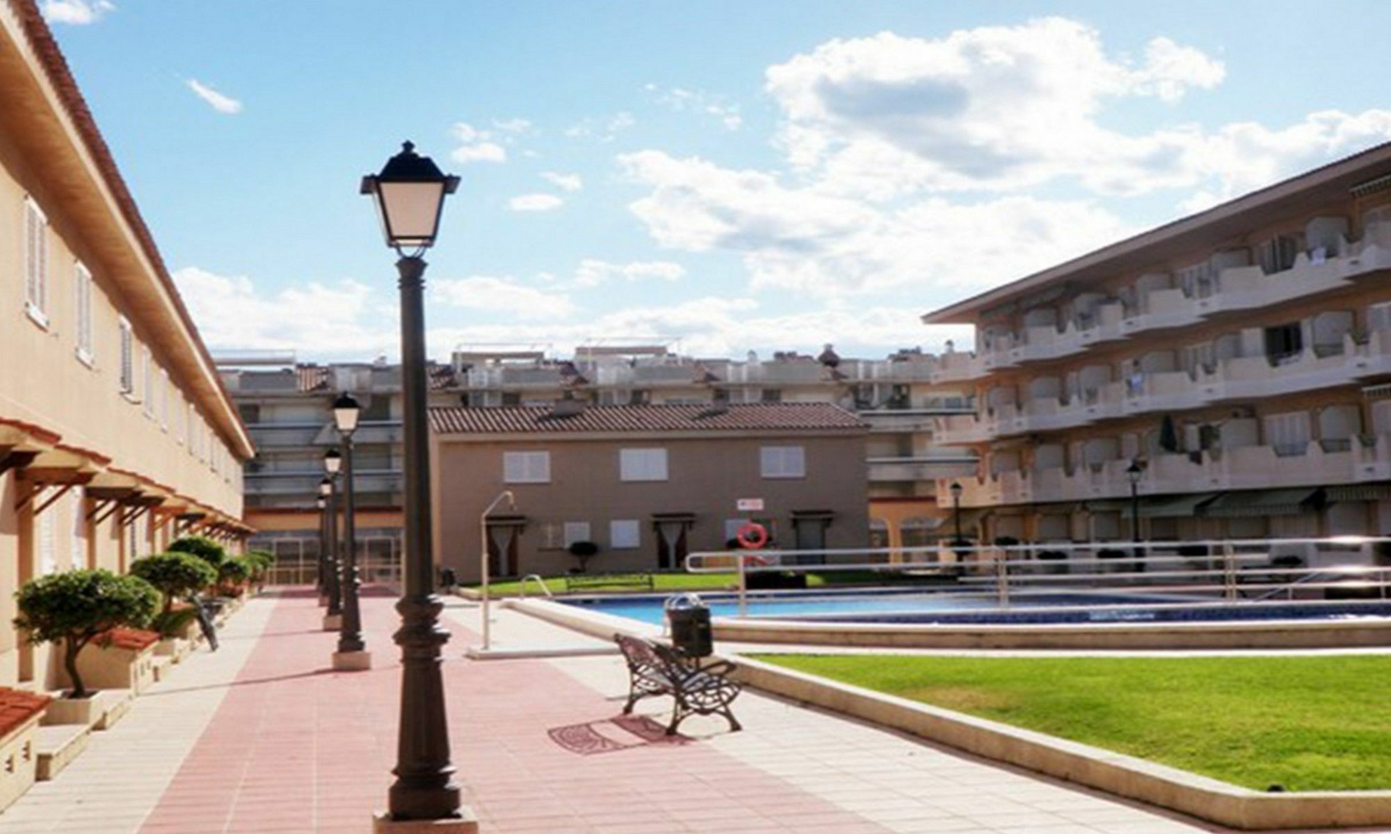 Apartsalou Cambrils Jupiter Екстериор снимка